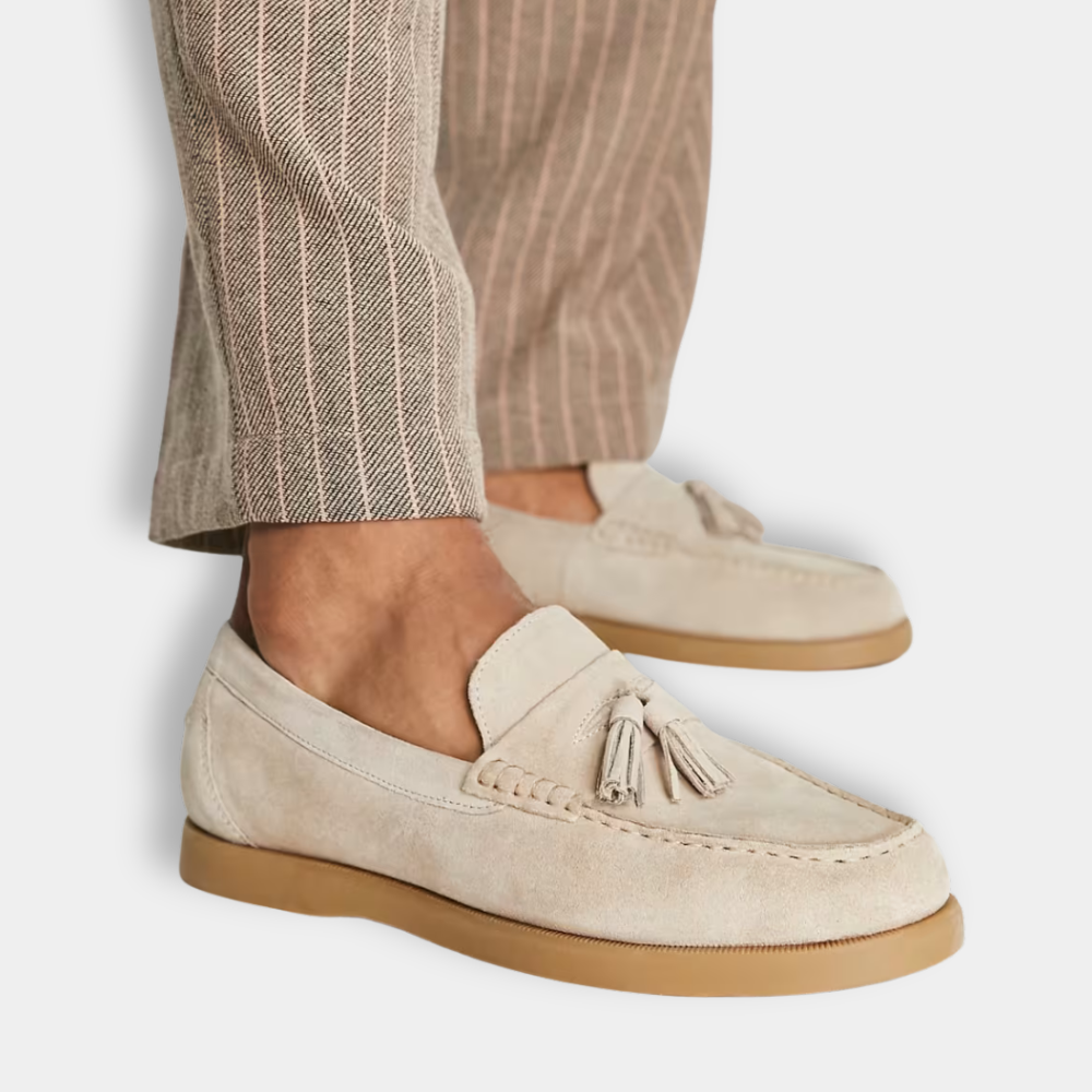 Pierre - Mocassins à franges et style raffiné